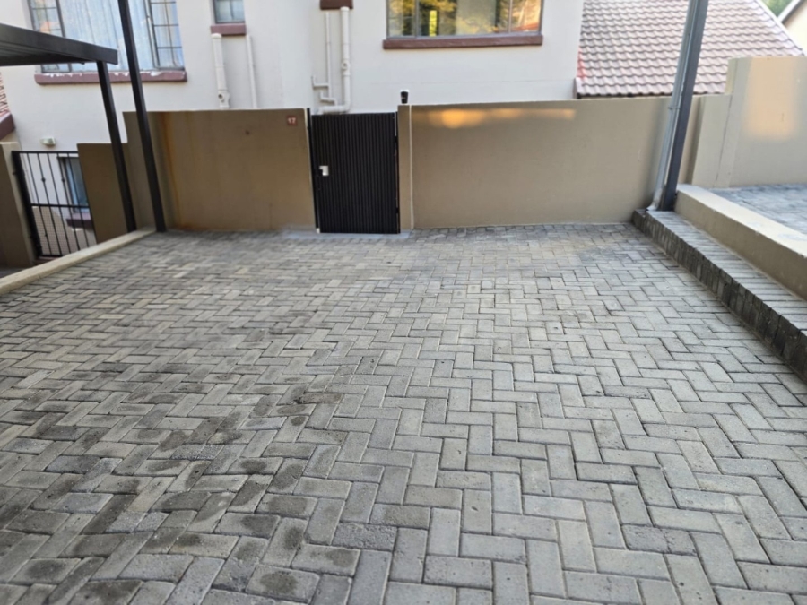 To Let 3 Bedroom Property for Rent in Cashan North West